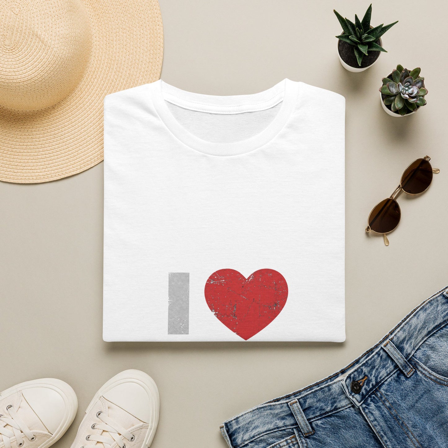 Love Toxicas T-shirt